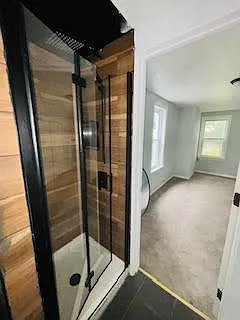 2657 Kensington Ave — Photo 6