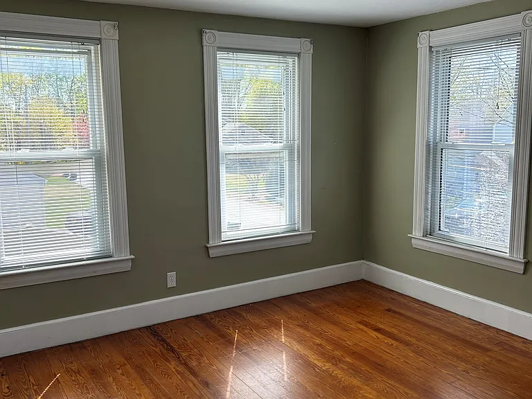 12 Garden St #2 — Photo 2