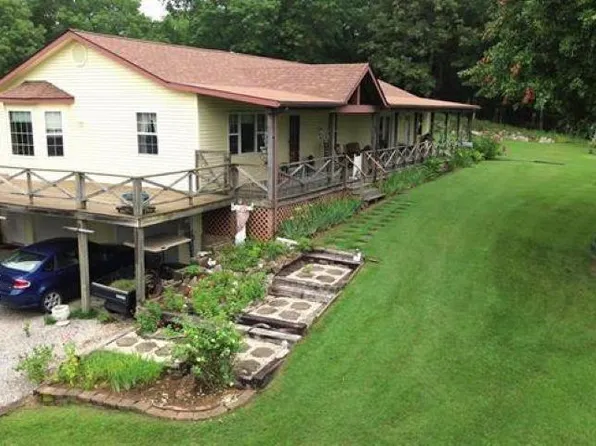 1020 Yates Chapel Rd, Cecilia, KY 42724
