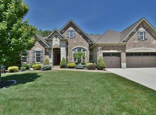 109 Wyndgate Valley Dr, Lake Saint Louis, MO 63367