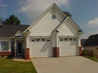 23 Cedar Rock Dr, Greer, SC 29650