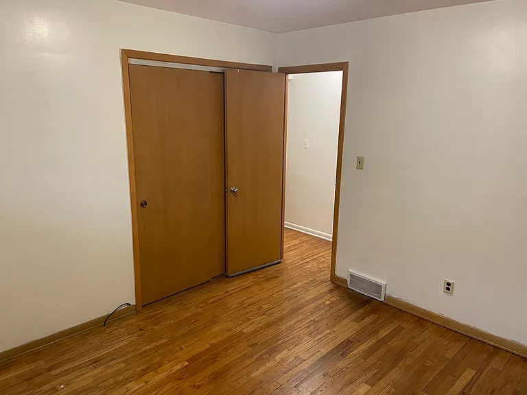 2665 Northglen Dr — Photo 10