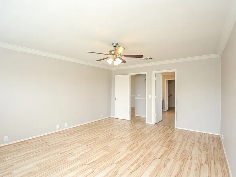 4521 Napa Valley Dr — Photo 11