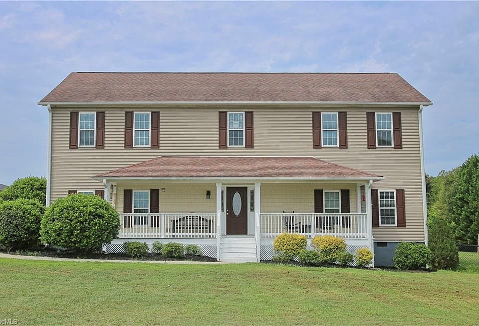 1st image of 164 Meadow Branch Rd