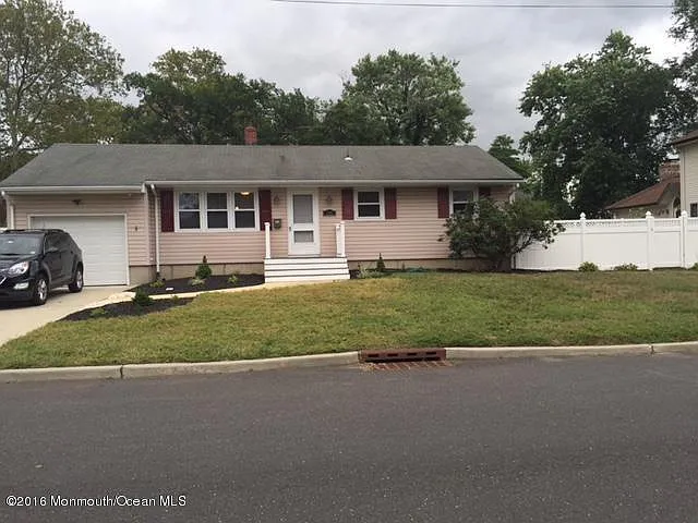 189 Park Pl photo 1