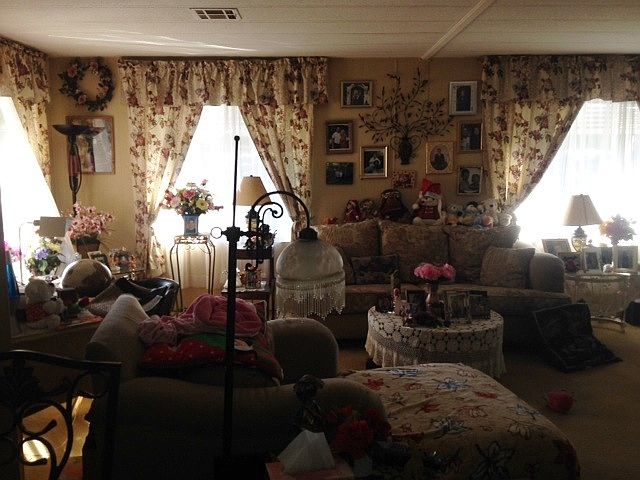2nd image of 3535 Linda Vista Dr Space 73