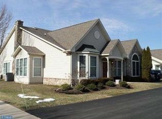 622 Bellflower Rd, Langhorne, PA 19047