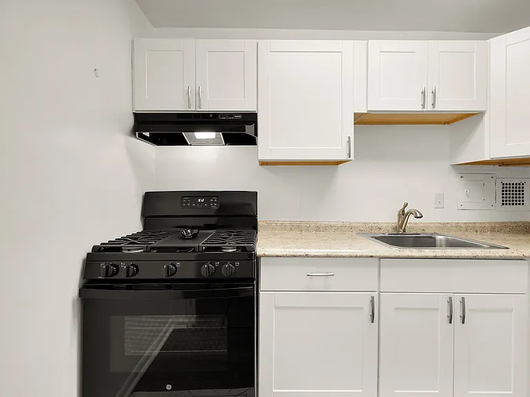 2401 H St NW #209 — Photo 11