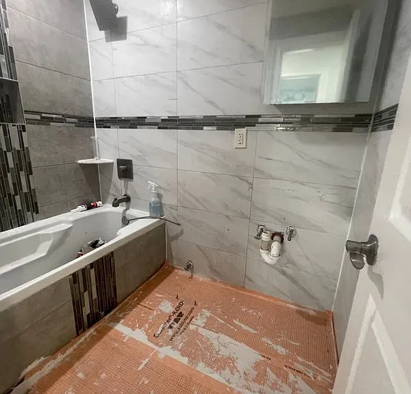 1754 Hammersley Ave — Photo 9