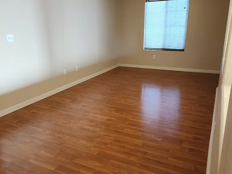 535 Centre Court Dr — Photo 10