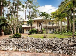 1560 Oakes Blvd, Naples, FL 34119
