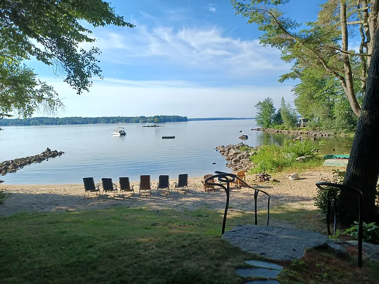 9 Mason Ln — Photo 1