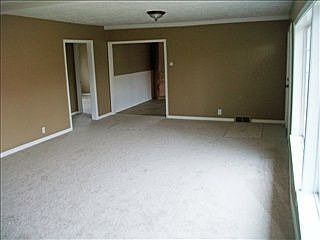 1st image of 312 2nd Ave W