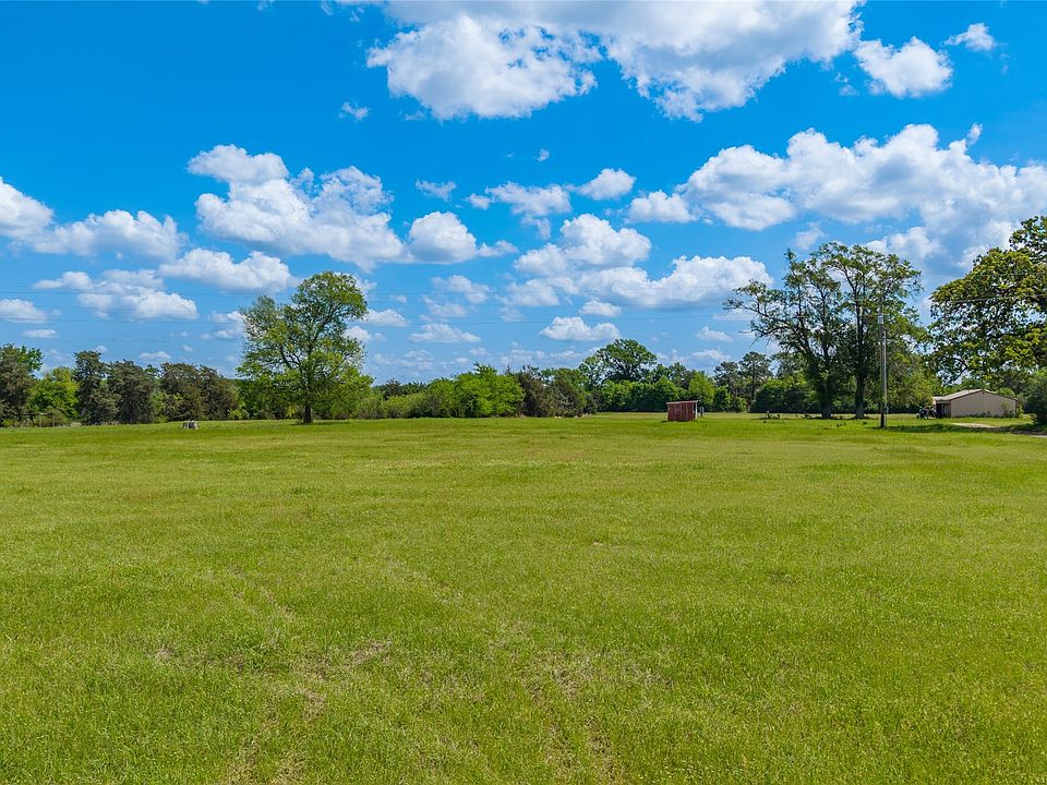 1st image of 621 County Road 4275