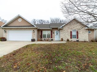 5601 Murfreesboro Dr, Columbia, MO 65201