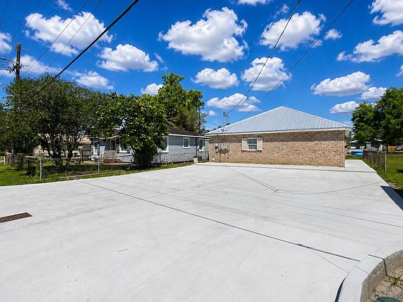 4th image of 319 Talbot Ave #A & B