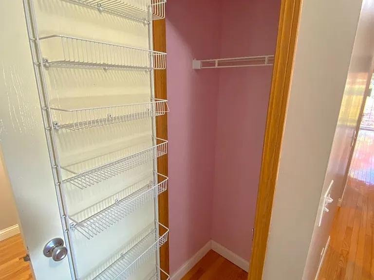5602 Wigmore Dr — Photo 16