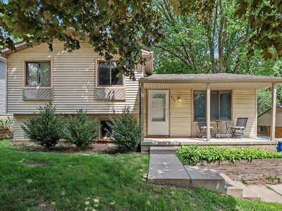 439 S Winding Dr, Waterford, MI, 48328