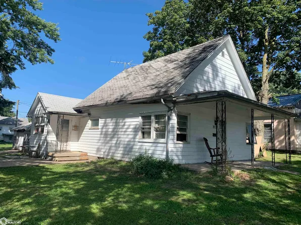 212 S Sumner Ave, Creston, IA 50801