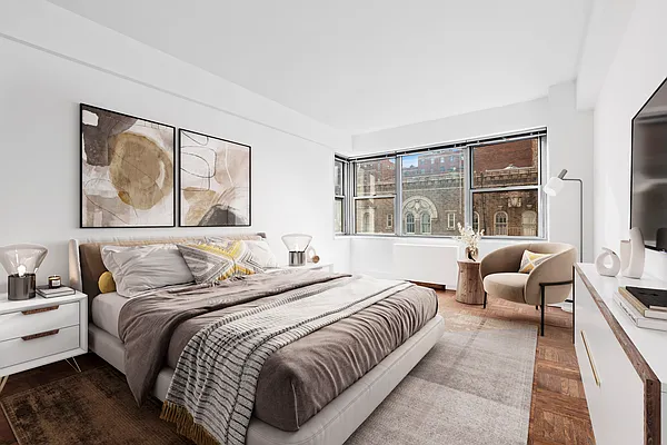 Sold by Triplemint | media 2