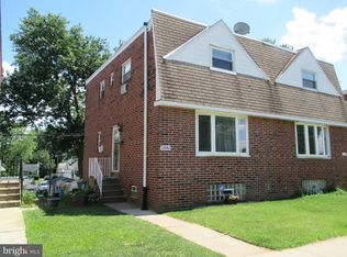 15063 London Rd, Philadelphia, PA 19116