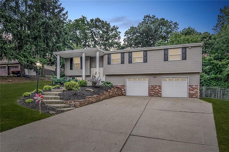 1st image of 462 Limestone Dr