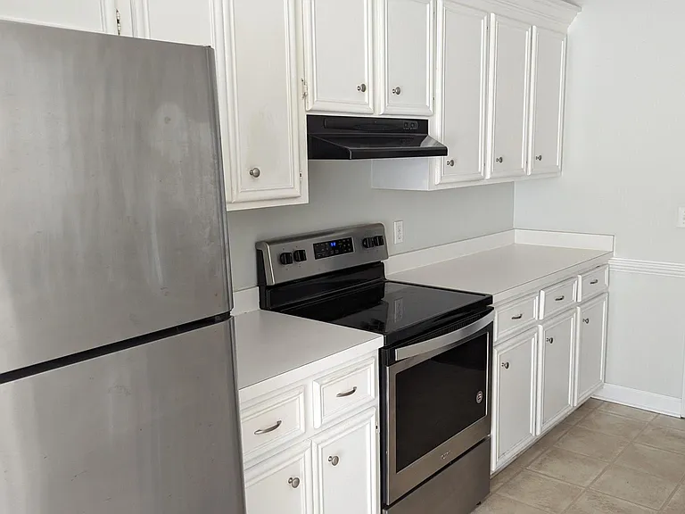 340 Saddlebrooke Rd — Photo 5