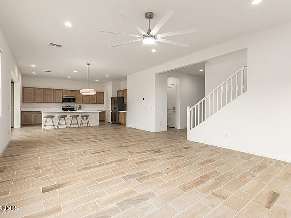 4th image of 10147 E THUNDERBOLT Avenue
