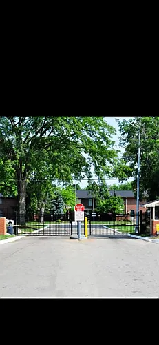 INFINITY PARK APTS & TOWNHOMES Photo 1