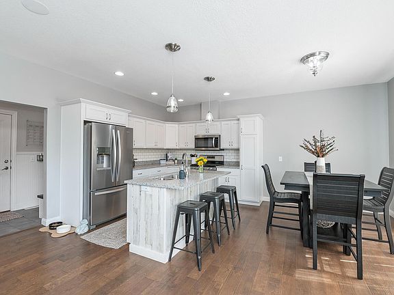 5th image of 4440 Slate Creek Dr