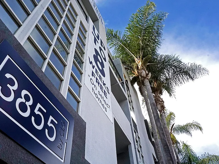 3855 by CLG — Photo 28