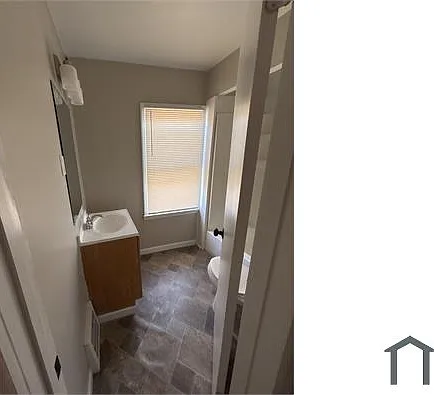 16204 Walden Ave — Photo 8
