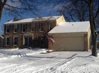 21992 Clover Ln, Novi, MI 48375