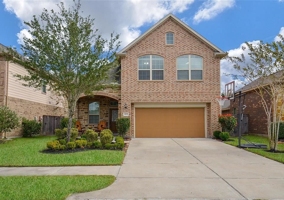 1st image of 4935 Ginger Bluff Trl