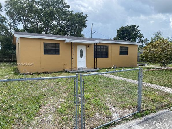 3460 NW 208th St