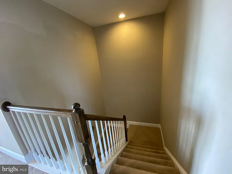 16704 Shackleford Way — Photo 14