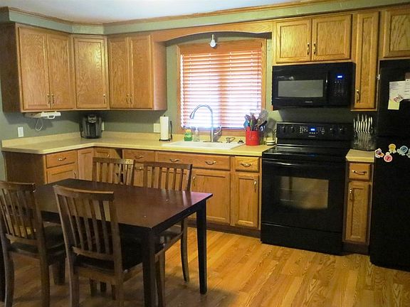 Kitchen with Oak Cabinetry