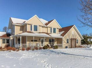 N8181 County Road G, Iola, WI 54945