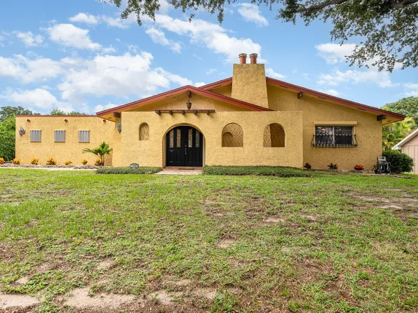 1290 Shady Ln, Merritt Island, FL 32952