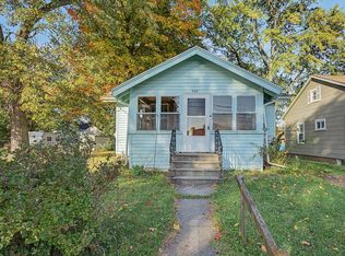 528 Fern Ave, Jackson, MI 49202