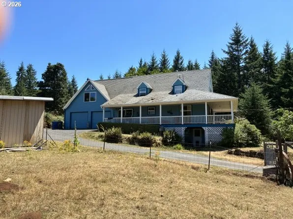 4384 Crooked Finger Rd NE, Scotts Mills, OR 97375