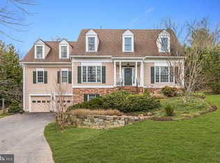 8301 Comanche Ct, Bethesda, MD 20817