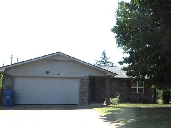 1739 K St SW, Miami, OK 74354