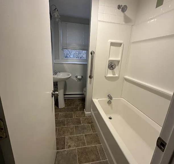 60B Phillips St #4-1 — Photo 3