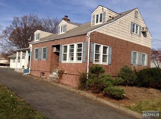 358 Grove St, Clifton, NJ 07013