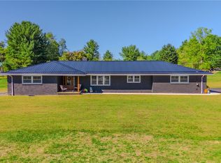 7 Indian Ln, Vanderbilt, PA 15486