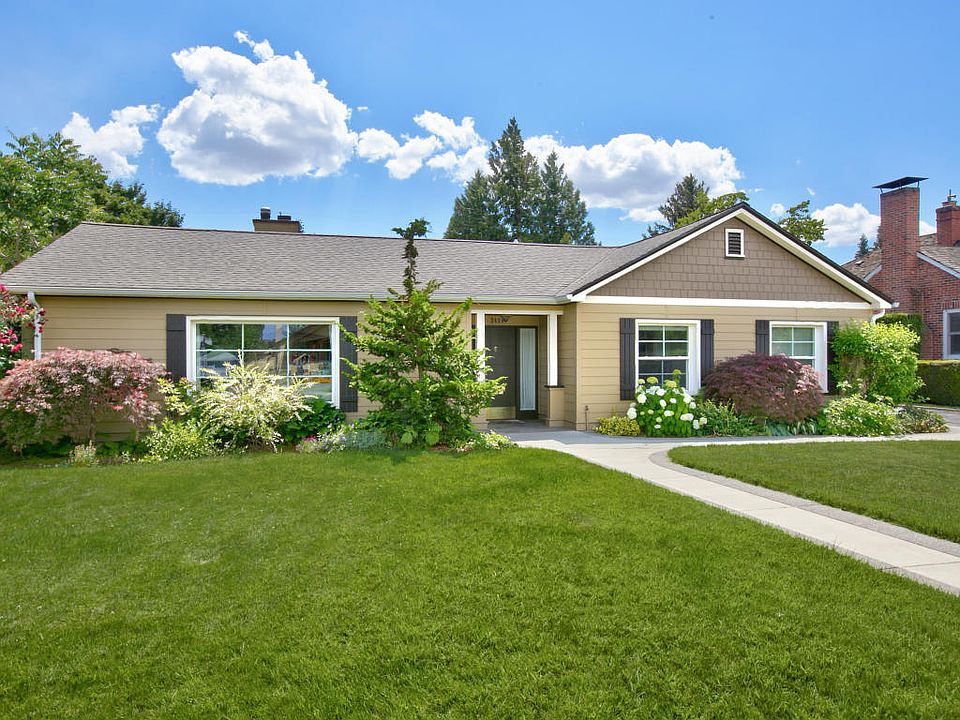 1st image of 2606 W Yakima Ave