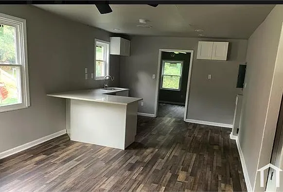 1748 Lisbon Dr SW — Photo 1