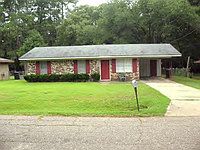 1st image of 1402 Roy Dr