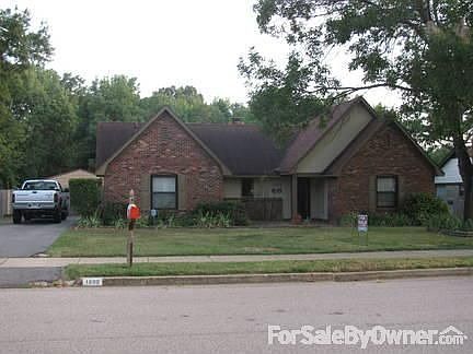 1st image of 1899 Tissington Dr